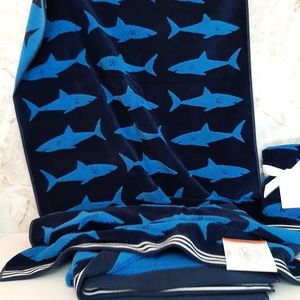 Caro Kids Shark Cotton Reversible Bath Towel Hand Towel Set 4 piece